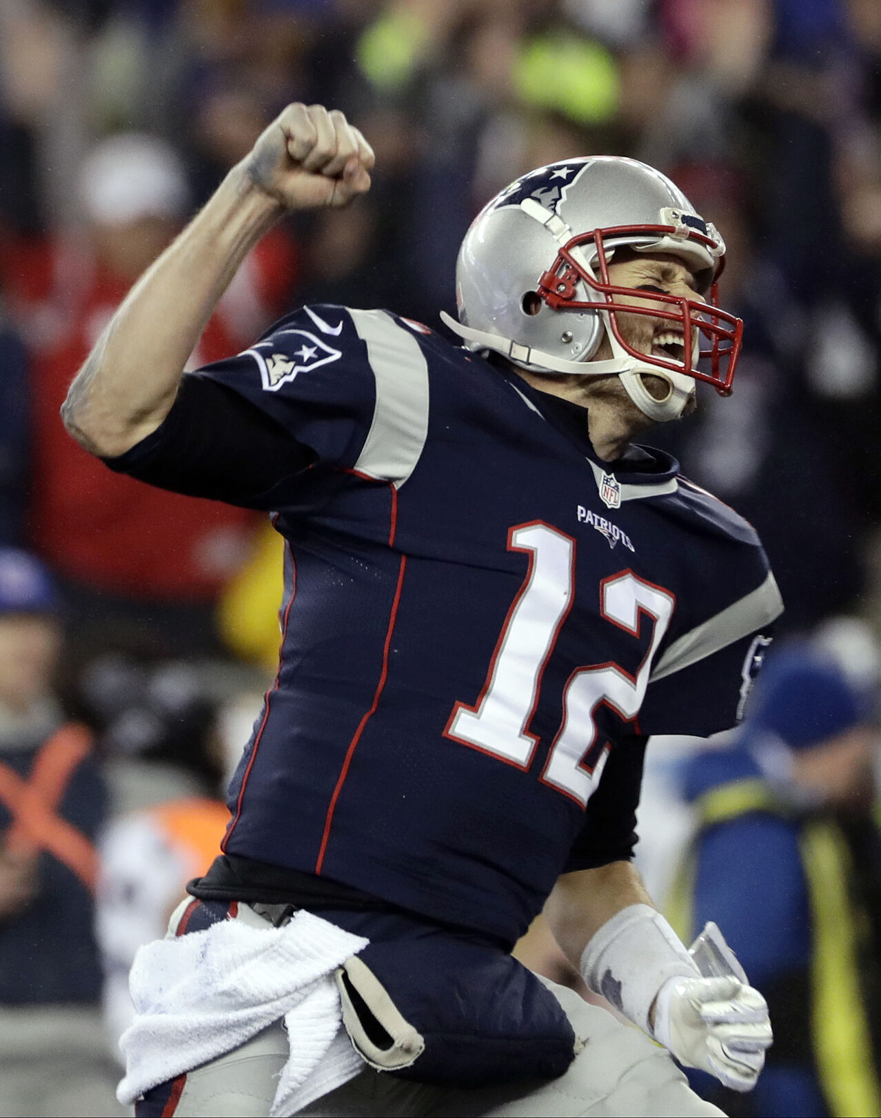 2017: Tom Brady leads Patriots to Super Bowl with win over Steelers